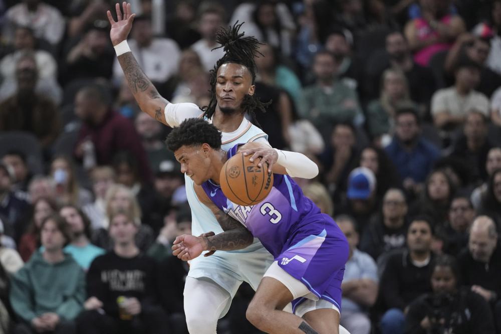 防守表现堪 防守表现堪