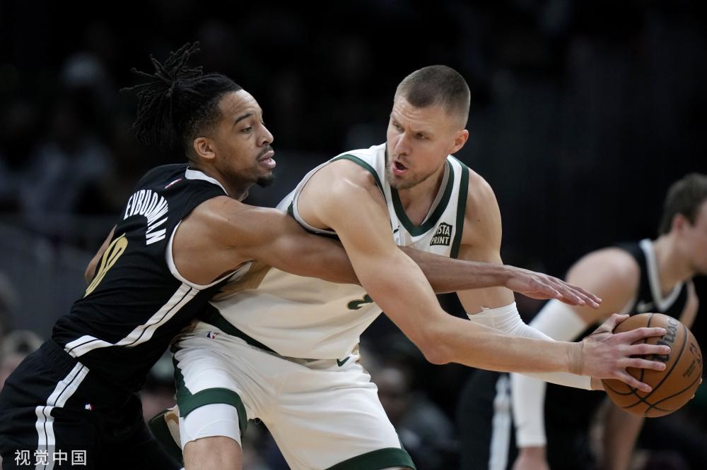 从波兰站再 从波兰站再