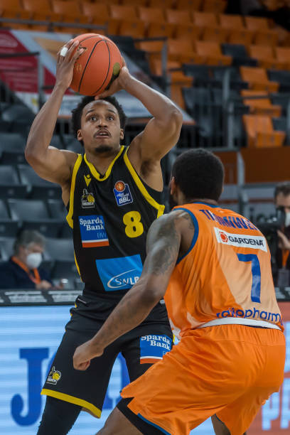 更具优势 更具优势